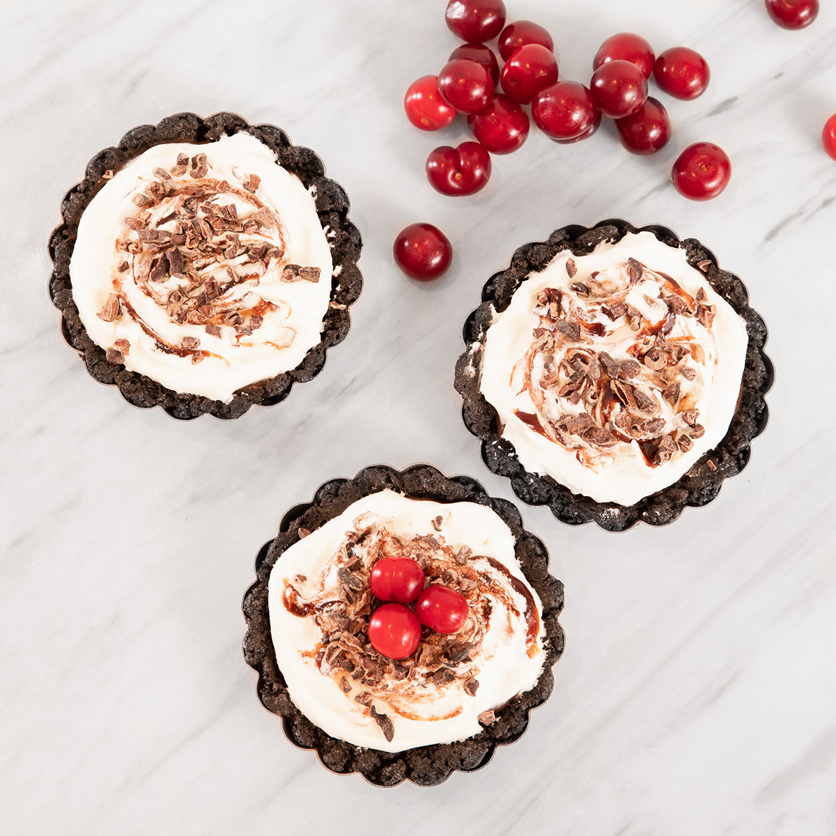 No-Bake Chocolate Cherry Tart